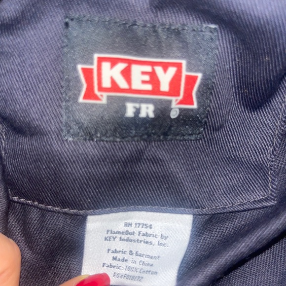 Key long sleeve working jumpsuit. - Picture 3 of 3